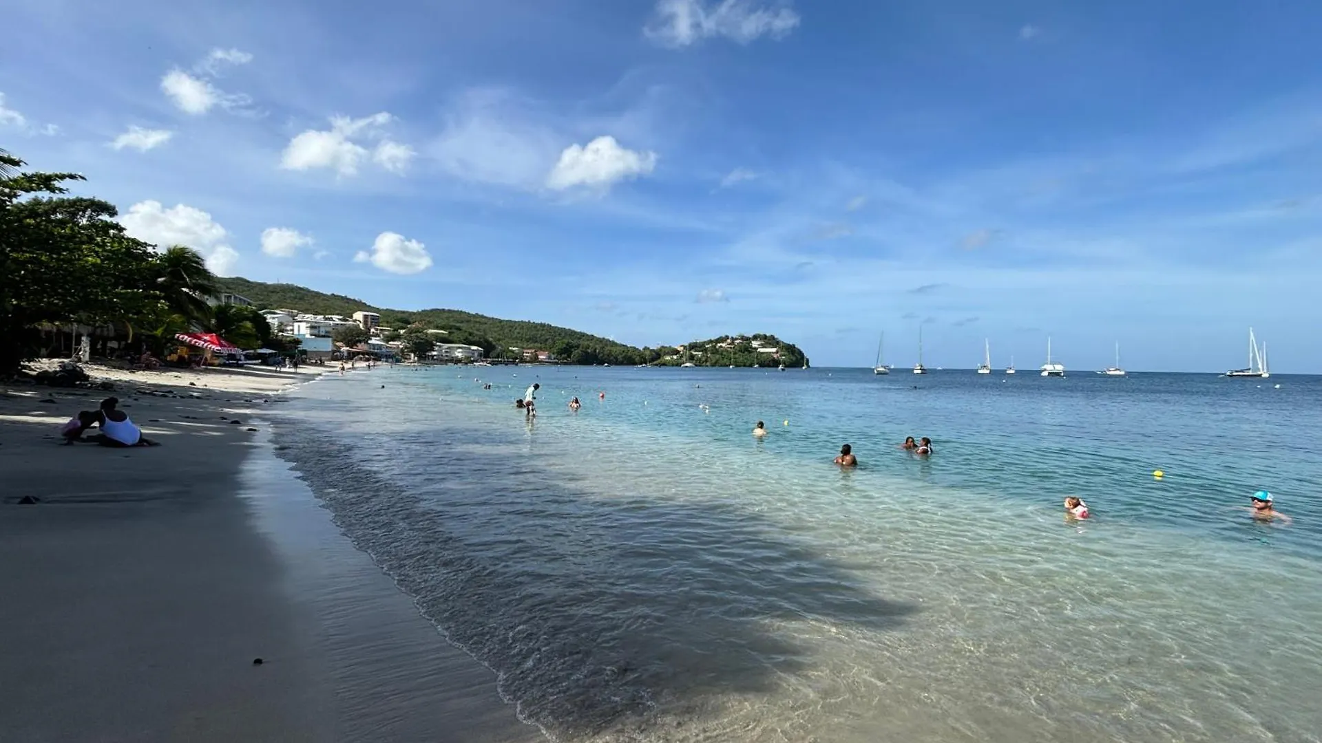 Le Grand Bleu T5 Haut Standing, Vue Mer Et Pieds Dans L'Eau Les Trois-Ilets